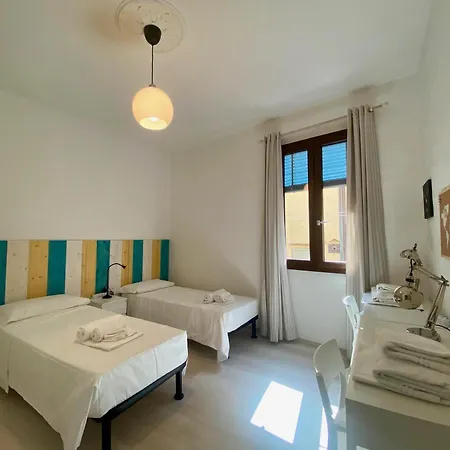 Apartment Buonarroti 6 *